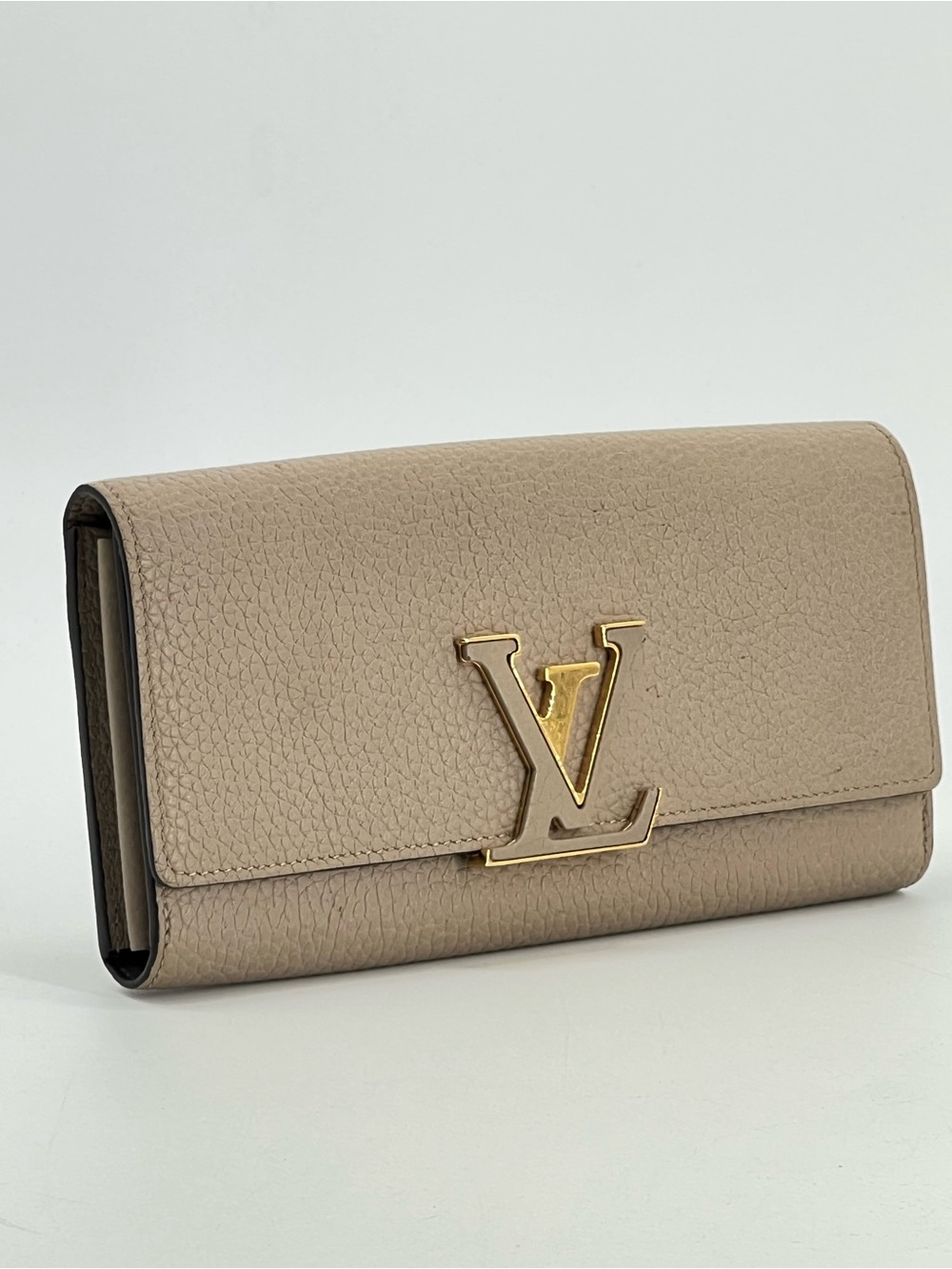 Louis Vuitton Taurillon Capucines Leather Wallet